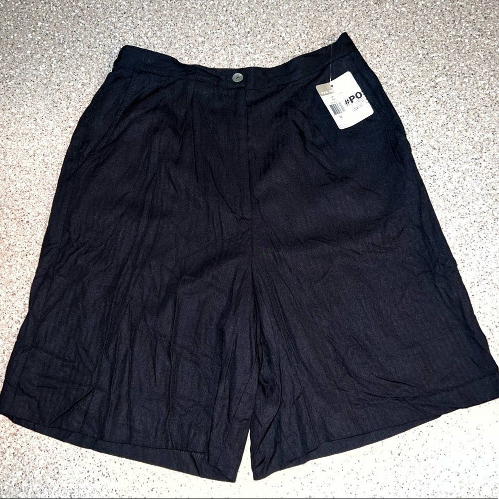 VINTAGE ~ High Waisted Shorts ~ Size 10 ~ NWT